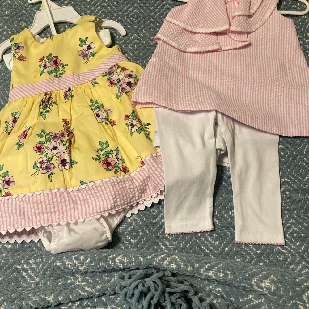 BUNDLE OF BABY GIRLS OUTFITS- Size 6-9 months. - Picture 8 of 13